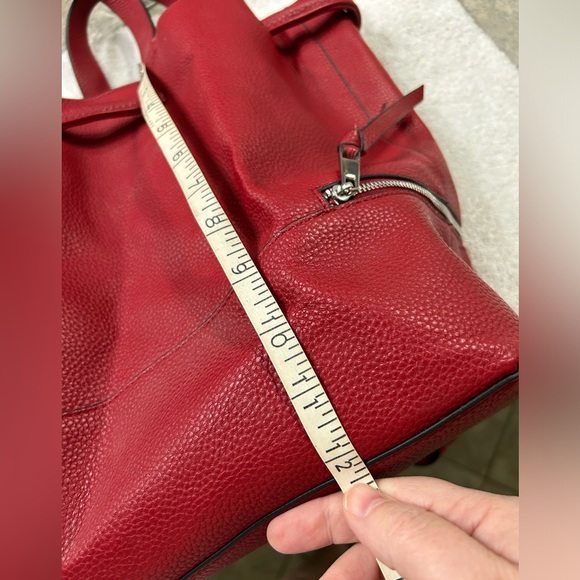 Zara drawstring hobo style backpack with top handles. All leather. - Picture 15 of 16